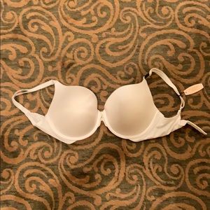 Victoria’s Secret White Push-Up Bra